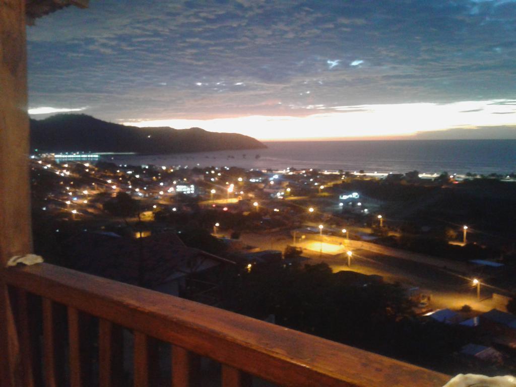 Maremonti Bed & Breakfast Puerto López Eksteriør bilde
